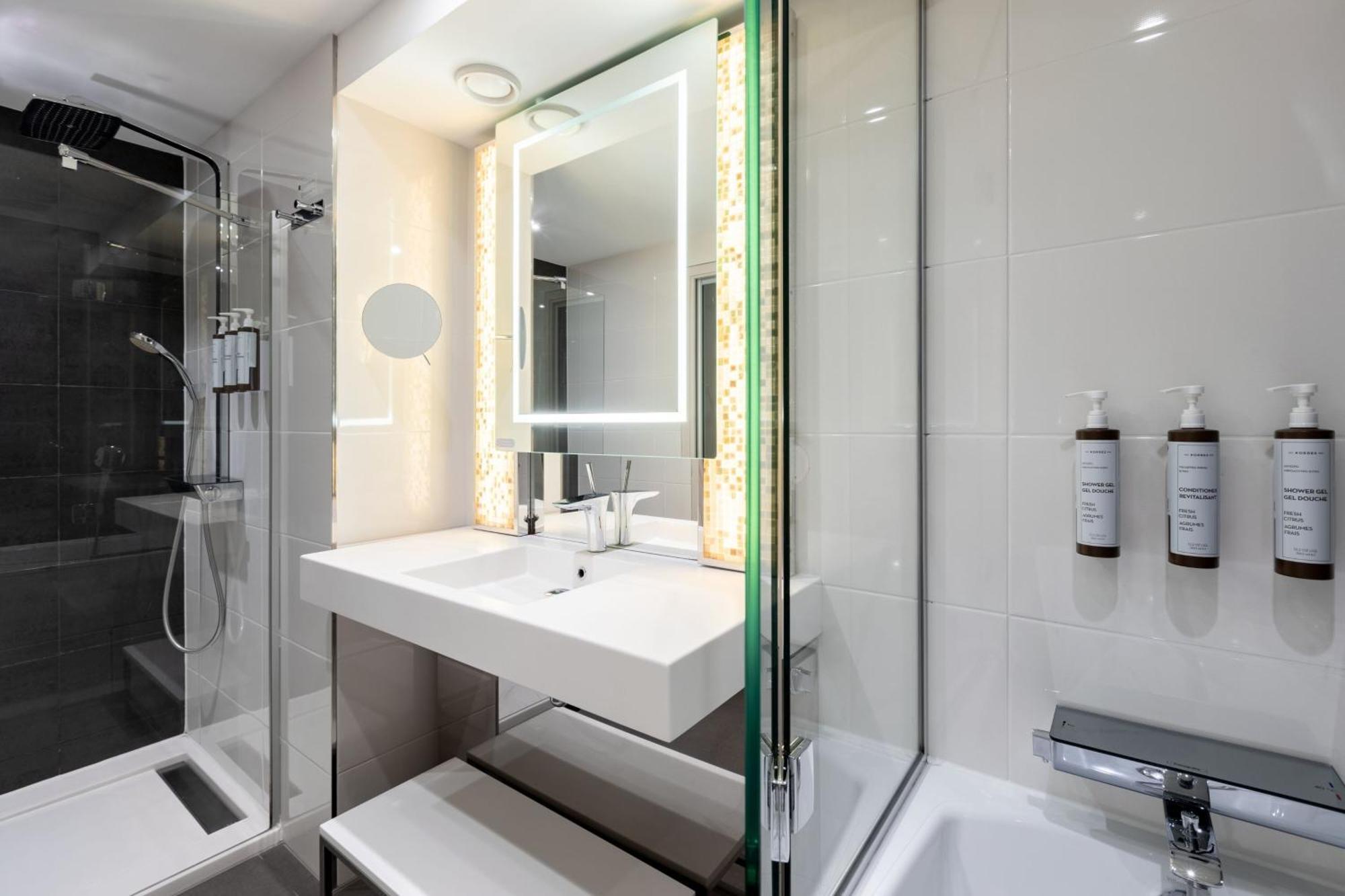 Hotel Ac Porte Maillot